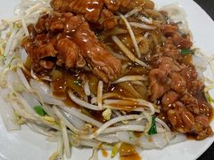 广州湿炒牛河-伍湛记 · 广州老字号(龙津中路店)