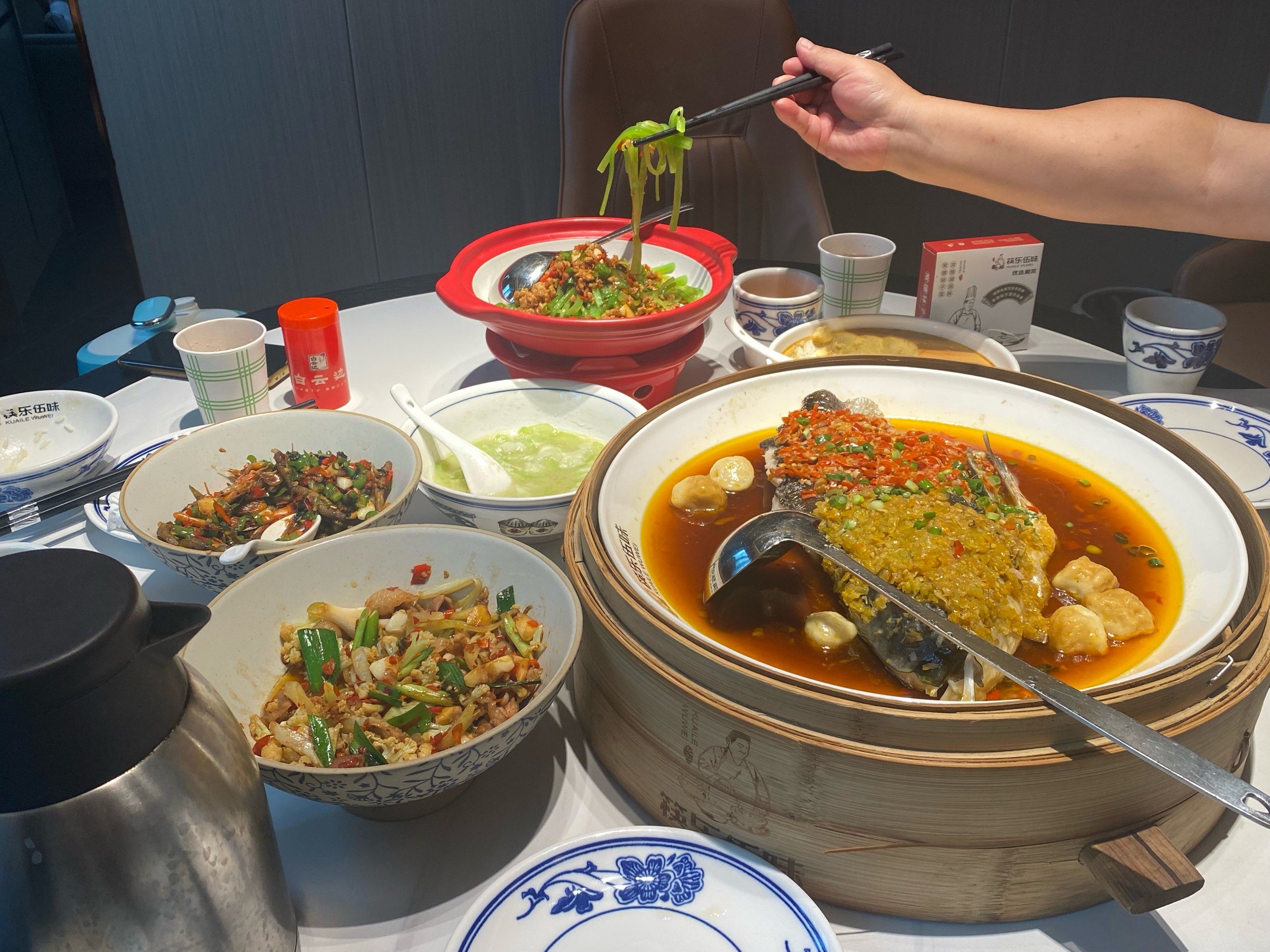 深圳东门这边,这家餐厅真不错91吃cai都是老