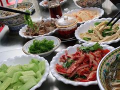 -金杨拉面王小吃面馆·牛三宝面·红烧牛肉粉