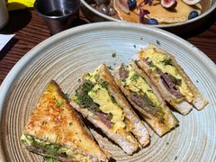 香辣牛肉热烤三明治-blend咖啡部落(卓悦中心店)