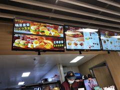 -华莱士炸鸡汉堡(崇文门搜秀城店)