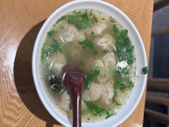 -三好食堂(煎饺·馄饨·肉饼米线·盛世广场店)