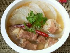 -马克力木手抓炕锅烤羊肉(盐湖一小区店)