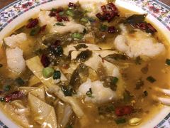 -徕碗水煮肉(大V小巷·王府井美食街店)