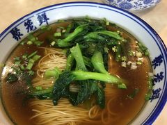 -聚笼鲜美食(凤凰街店)