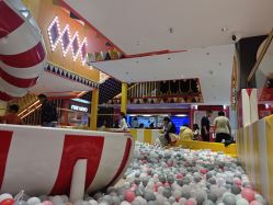 -LuckyStar幸运星家庭娱乐中心(南昌万象汇店)