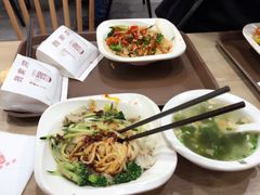 -魏家凉皮(博水商务大厦店)