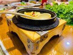 石锅海胆豆腐-那家老院子东北菜·饺子·小鸡炖蘑菇(艳华街店)
