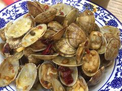 -江城燕子大排档(江汉路步行街店)