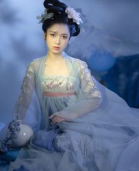 -盘子女人坊古装写真摄影(苏州旗舰店)
