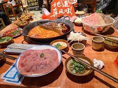 -周小明火锅(黑金冠社区店)