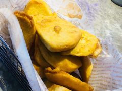 黄金馒头片-老板恋上鱼(恒隆广场店)