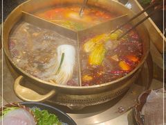 -湊湊火锅·茶憩(打浦桥日月光店)