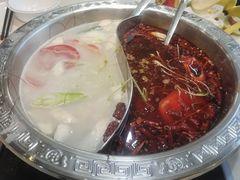 -尚品海鲜肥牛自助火锅(湖明店)