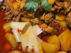 大盘鸡自带皮带面-贯贯吉·清真餐厅(浙江中路店)