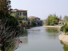 -芭东小镇温泉