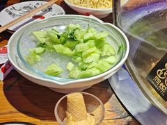 -山河屯铁锅炖(绥望路店)