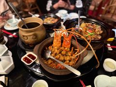 砂锅龙虾焖饭-誉八仙粤菜(万象天地店)