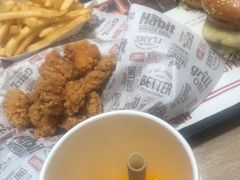 -The Habit Burger Grill 哈比特汉堡(爱琴海店)