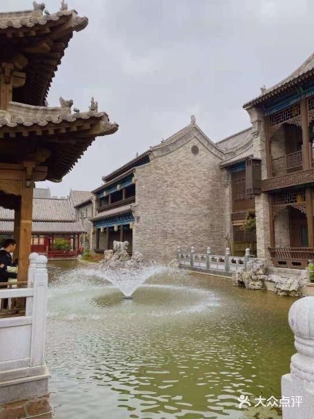 郑州建业·华谊兄弟电影小镇
