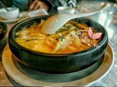 石锅鸡汤烩手工蛋饺-上海小南国(正大店)