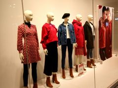 -H&M(鹏欣水游城店)