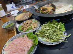 -重庆故事姊妹老火锅(财经学院店)