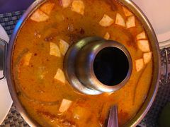 -Pakwan Restaurant & Bar