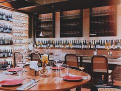 -肆海小川菜酒馆Wine Bistro (青年路店)