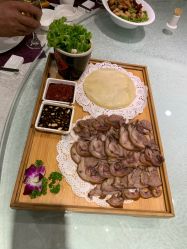 -鑫淼餐饮娱乐中心(江东街店)