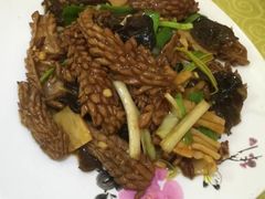 爆炒腰花-春水锅贴·传统鲁菜(大明湖店)