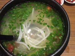 -苗乡米线(建军路店)