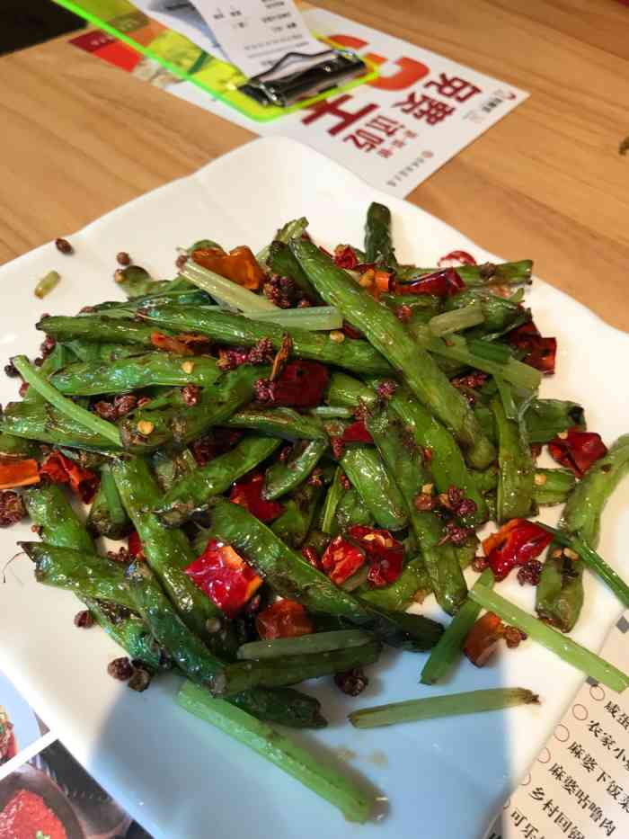 周麻婆(江汉北路店)-"这家店在江汉北路那边,这家店子叫周麻婆,.