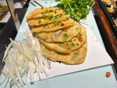肇东小饼-橦橦小马扎烧烤 (传媒大学店)