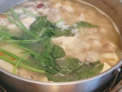 -一席地·本地鸡窝·杭帮鸡火锅(萧山银隆百货店)