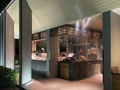 -三亚艾迪逊酒店·海滩烧烤 BARBACOA·现场乐队·浪漫晚餐·烧烤海鲜