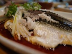 葱油朋鱼-宁波柏悦酒店·钱湖渔港