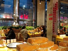 大堂-么肆烤肉·中式自助·烤肉大排档(街道口季佳PAI店)