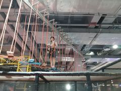 -嗨翻Hi-Fun竞技主题乐园·蹦床亲子生日轰趴(国光1937店)