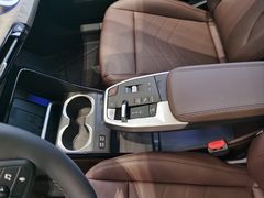 -上海宝诚中环BMW·MINI4S店