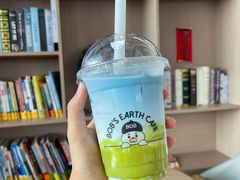 -抱抱地球咖啡馆(国家海洋博物馆店)