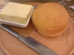 冰镇迷你菠萝油-来龙里 精致 东南亚餐室(万象城店)