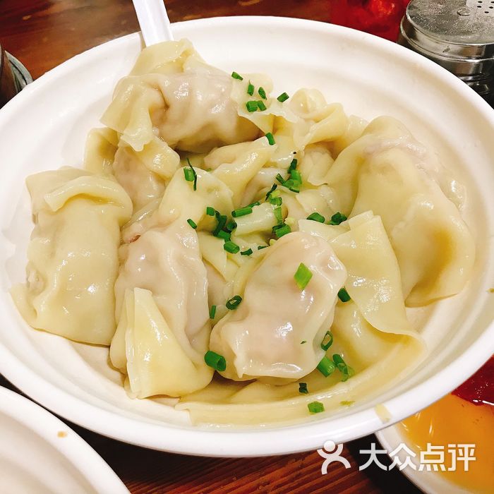 蕙心蛋黄大馄饨干捞图片-北京快餐简餐-大众点评网