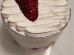 草莓慕斯-好利来(光华中心店)