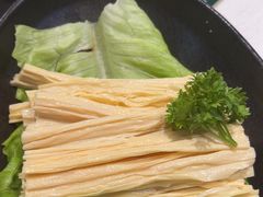 -煲王粤菜餐厅(中侨中心店)