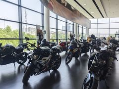 -北京华德宝宝马4S店(朝阳店)