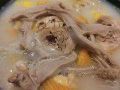 -正東记港味烧腊餐室(天鹅湖银泰城店)