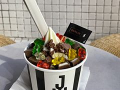 -JW德国冻酸奶Frozen Yogurt(龙湖成都滨江天街店)