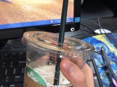 -星巴克(南京新百店)