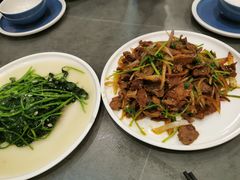 -东北农家小院(定西路店)